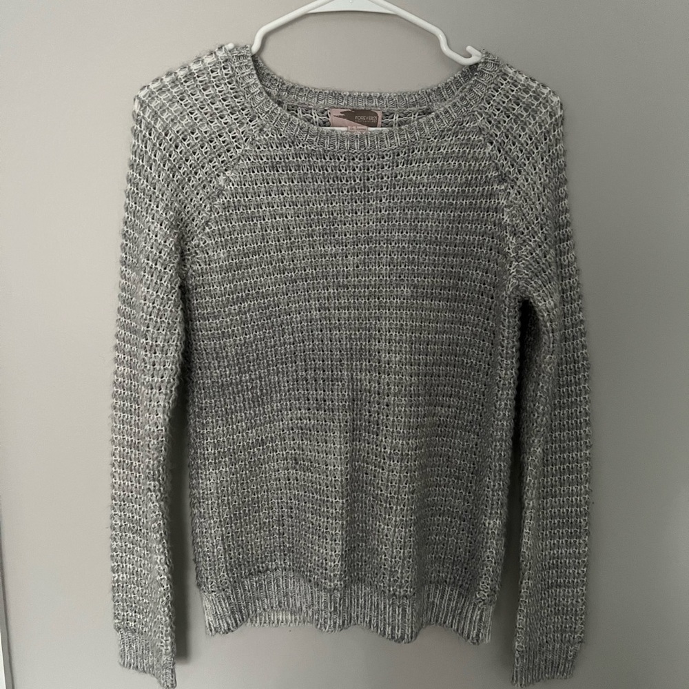 Light grey knit sweater